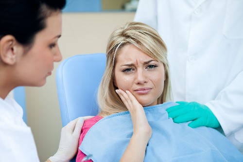 cách chữa trị đau răng cho bà bầu bằng lá lốt